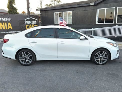Used 2019 Kia Forte S w/ S Premium Package FWD image 9
