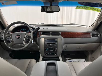 Used 2010 GMC Yukon SLT w/ SLT-2 Equipment Package