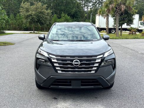 New 2026 Nissan Rogue SV image 2