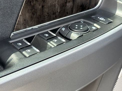 Certified 2024 Ford F250 Lariat AWD/4WD image 18