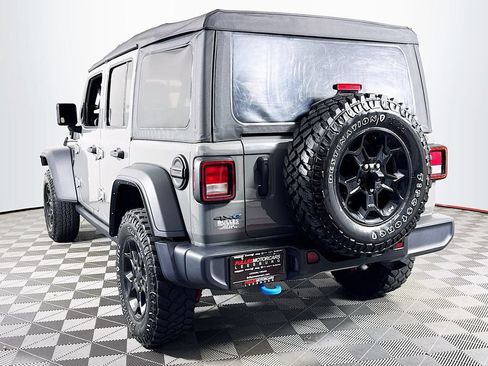 Used 2023 Jeep Wrangler Unlimited AWD/4WD image 5