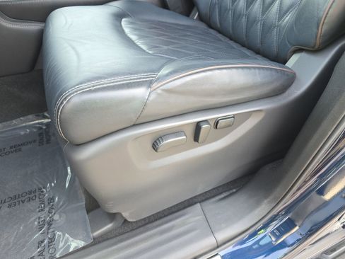 Used 2021 Nissan Armada Platinum w/ Captain's Chairs Package image 28
