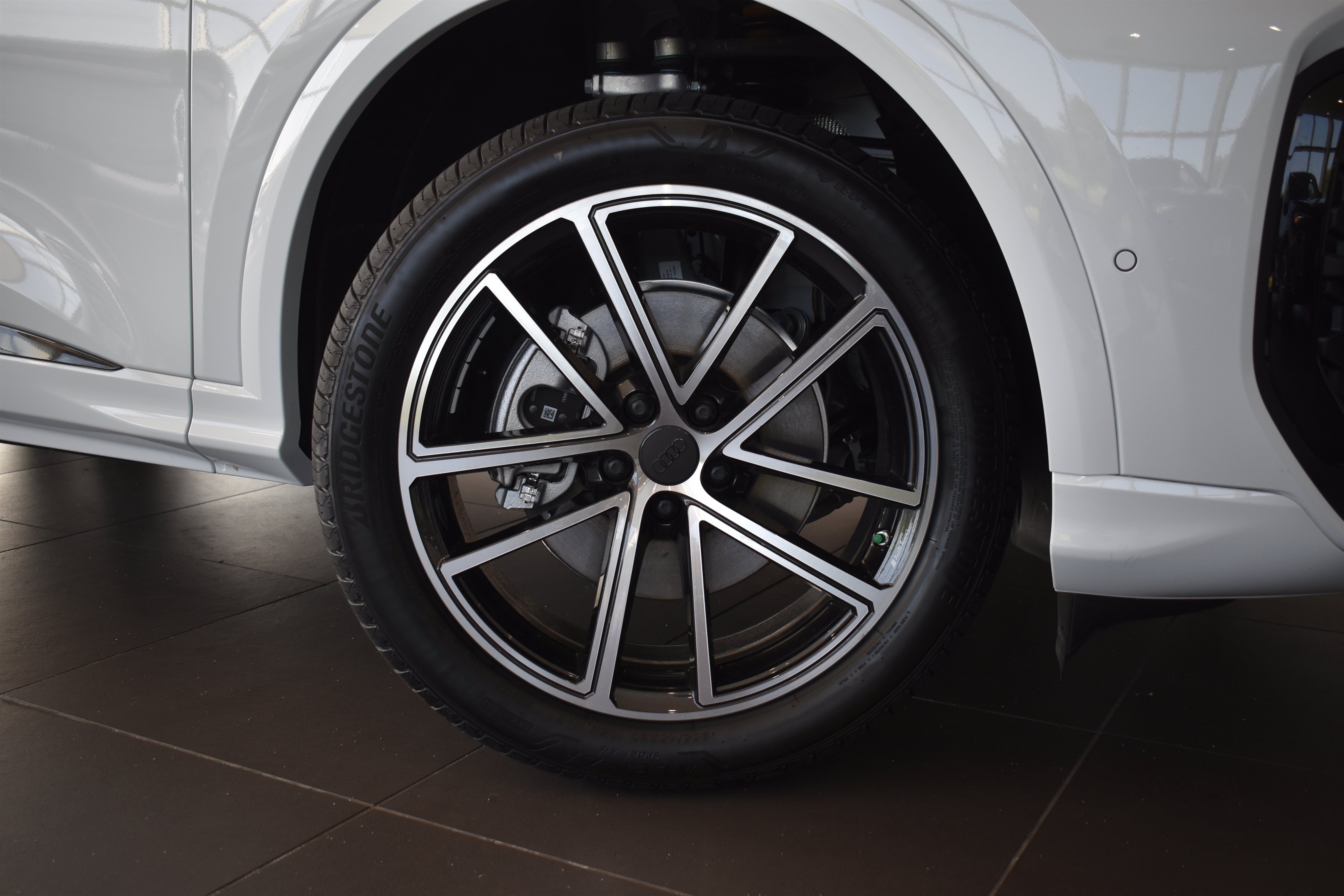 New 2026 Audi Q5 Premium Plus AWD/4WD image 3