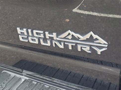 Certified 2023 Chevrolet Silverado 2500 High Country w/ Z71 Off-Road Package image 14