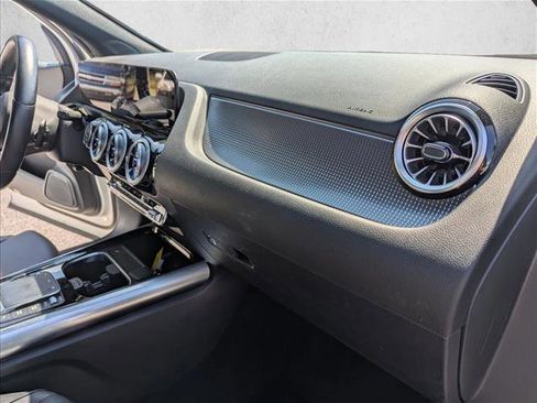 Used 2022 Mercedes-Benz GLA 250 4MATIC w/ Premium Package Lite image 24