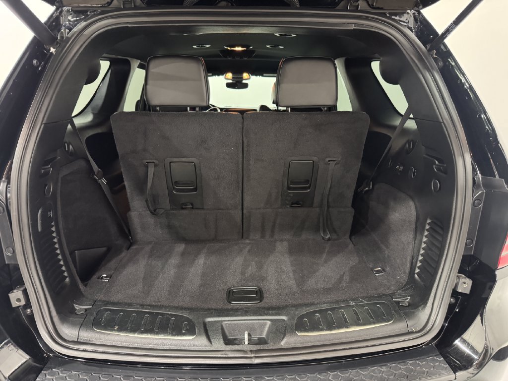 Used 2022 Dodge Durango R/T w/ Blacktop Package AWD/4WD image 27