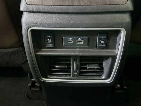Used 2020 Nissan Murano Platinum FWD image 29