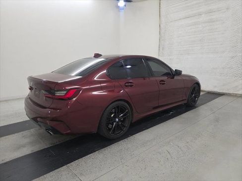 Used 2022 BMW 330i Sedan w/ M Sport Package RWD image 6