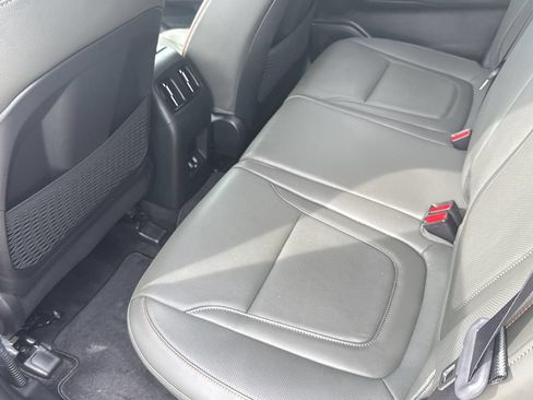 Certified 2023 Hyundai Santa Cruz Limited AWD/4WD image 30