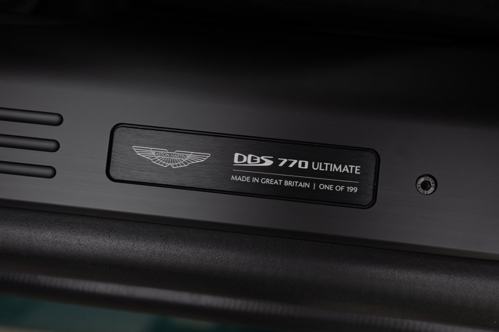 Used 2023 Aston Martin DBS Superleggera Volante RWD image 49