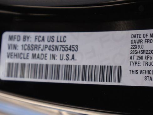 Used 2025 RAM 1500 Laramie w/ Night Edition image 29