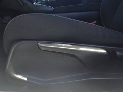 Used 2018 Honda Civic EX image 13