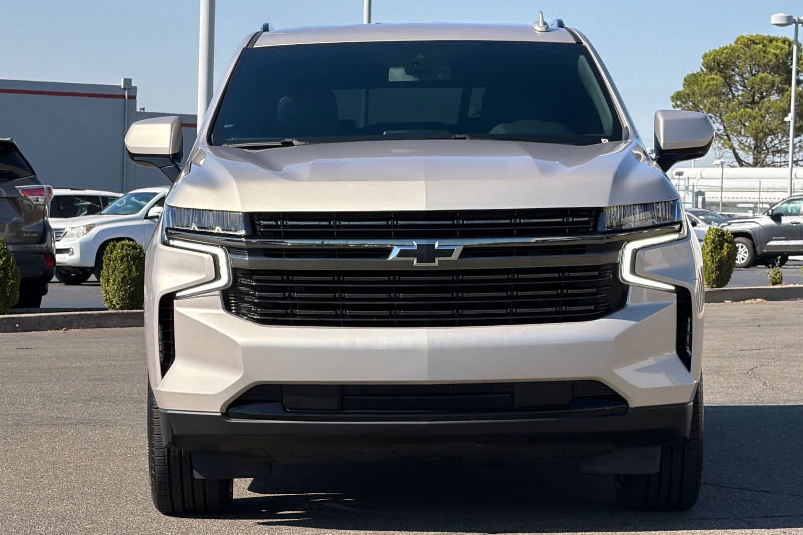 Used 2021 Chevrolet Suburban RST AWD/4WD image 10