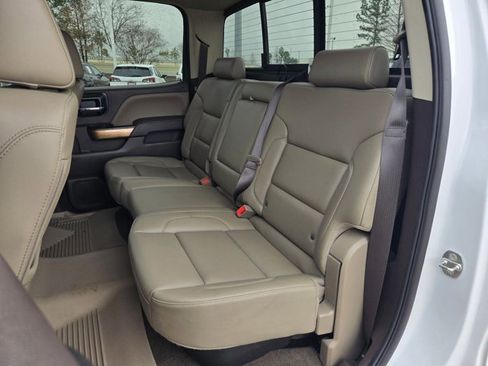 Used 2018 Chevrolet Silverado 1500 LTZ w/ Texas Edition image 17