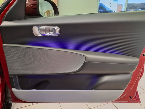 Used 2025 Hyundai Ioniq 6 SEL RWD image 11
