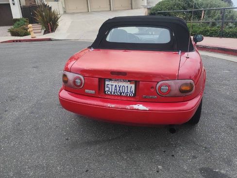 Used 1997 MAZDA MX-5 Miata M-Edition RWD image 5