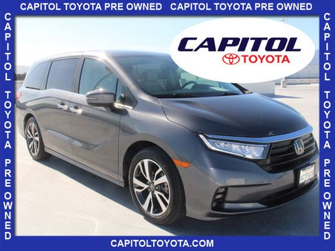 Used 2023 Honda Odyssey Touring image 1