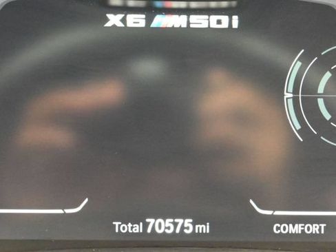 Used 2021 BMW X6 M50i w/ Executive Package AWD/4WD image 4