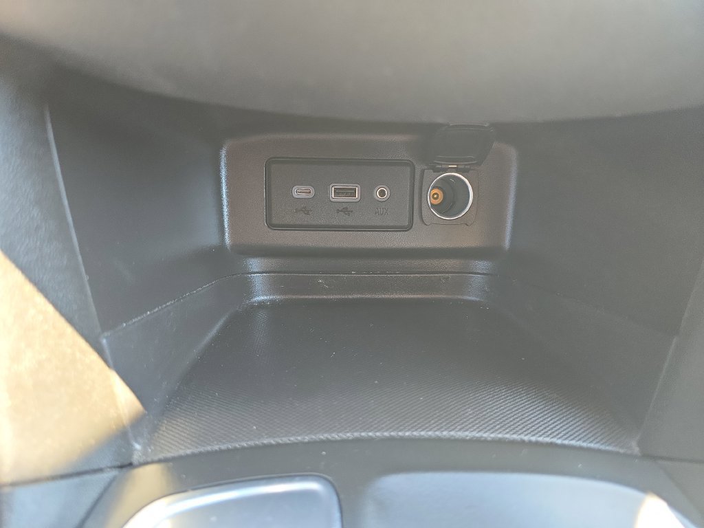 Used 2022 Chevrolet Equinox LT FWD image 31