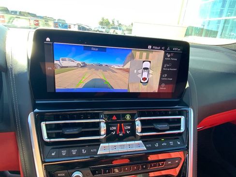 Used 2025 BMW 840i w/ M Sport Professional Package image 17