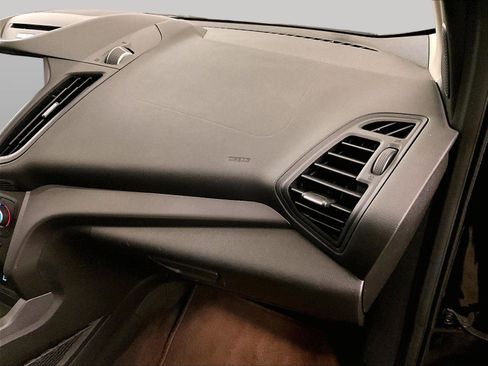 Used 2018 Ford Escape SE w/ SE Sync 3 Package image 15