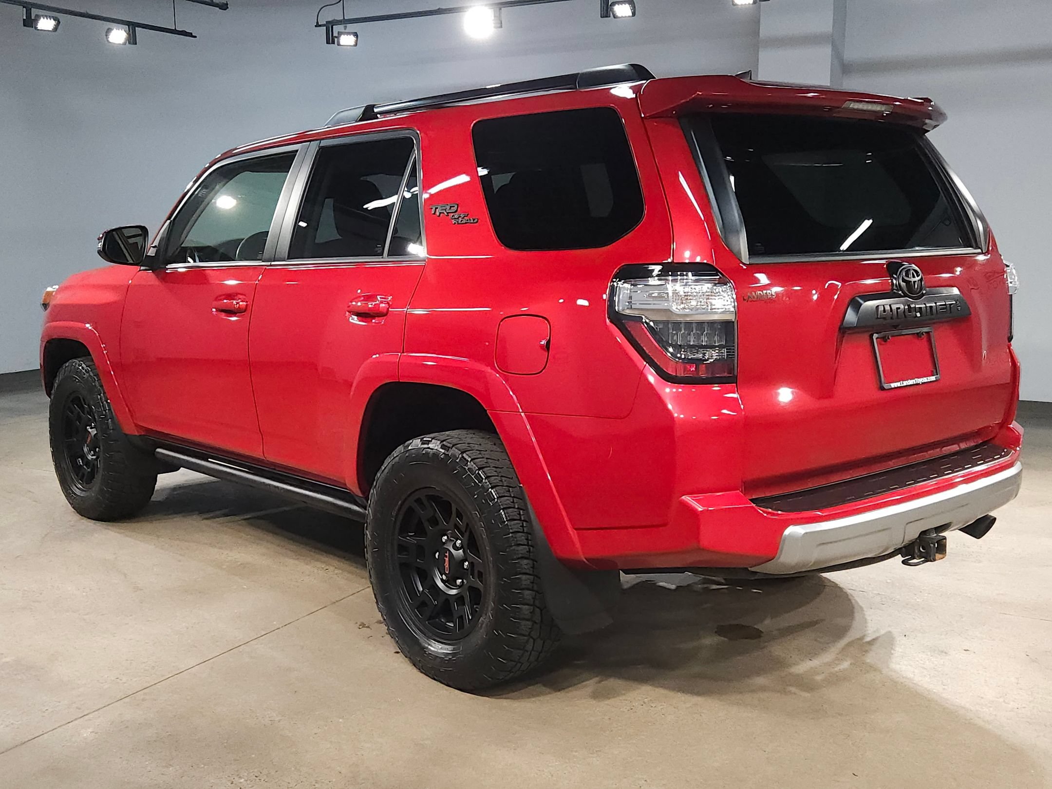 Certified 2023 Toyota 4Runner TRD Off-Road Premium w/ Moonroof Package AWD/4WD image 5