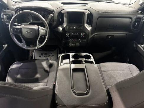 Used 2022 Chevrolet Silverado 1500 Custom Trail Boss w/ LPO, Dark Essentials Package AWD/4WD image 29