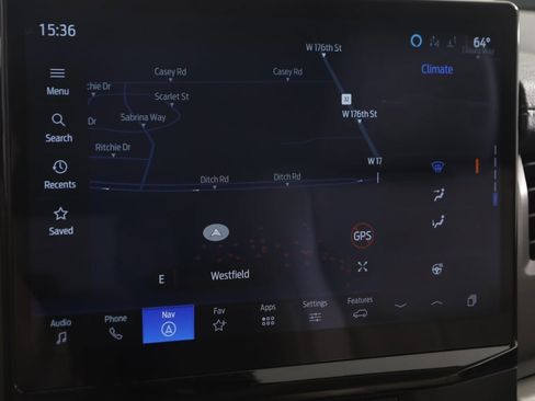 Used 2022 Ford Expedition XLT image 9