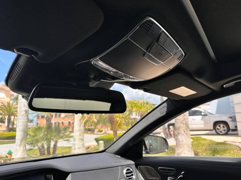 Used 2015 Mercedes-Benz S 550 4MATIC Sedan image 56