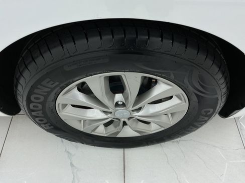 Used 2020 Kia Sedona L FWD image 44