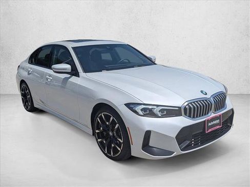 Used 2026 BMW 330i xDrive Sedan AWD/4WD image 3