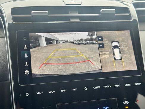 Certified 2024 Hyundai Tucson Limited image 15