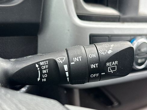 Used 2018 Toyota Highlander XLE image 37