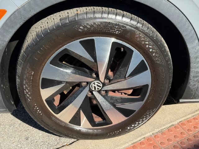 Used 2023 Volkswagen ID.4 Pro RWD image 8