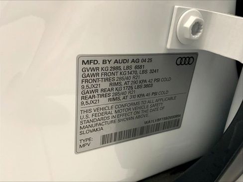 New 2025 Audi Q7 3.0T Premium Plus AWD/4WD image 8