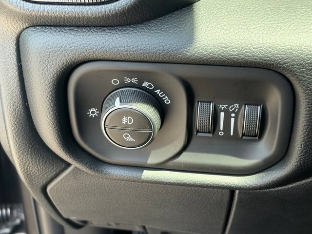 New 2026 RAM 2500 Rebel w/ Rebel Level 1 Equipment Group AWD/4WD image 36
