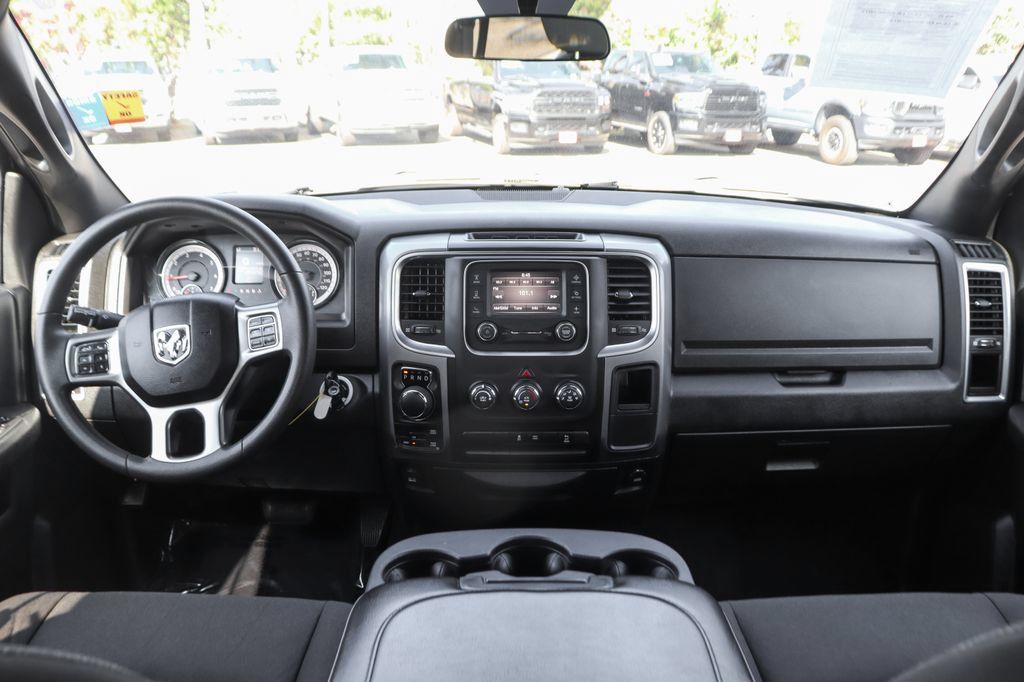 Used 2024 RAM 1500 Warlock AWD/4WD image 26