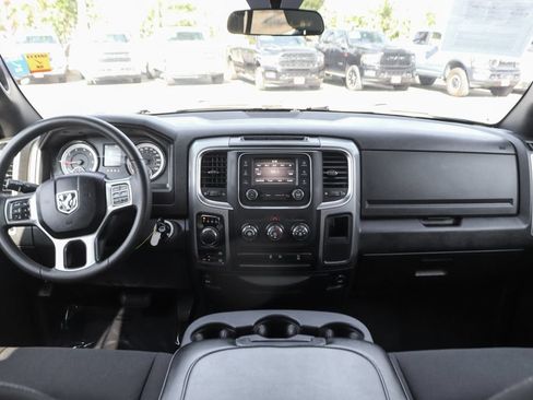 Used 2024 RAM 1500 Warlock AWD/4WD image 26
