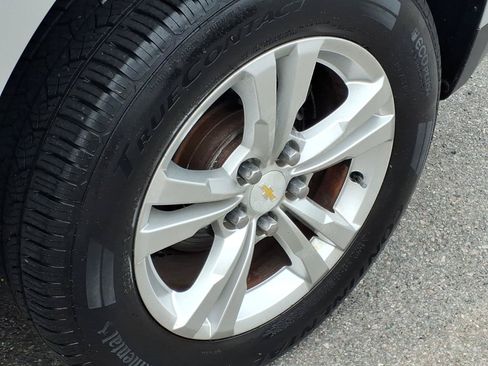 Used 2015 Chevrolet Equinox LS FWD image 9