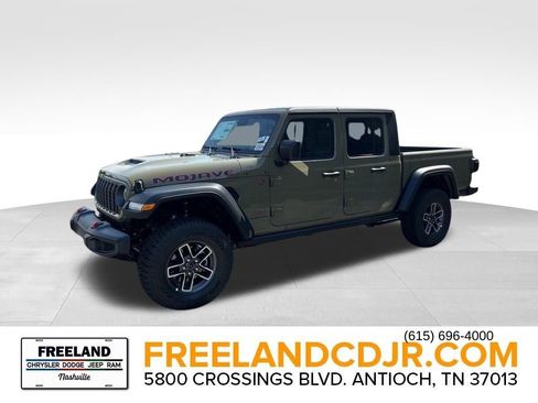 New 2025 Jeep Gladiator Mojave w/ Convenience Group image 3