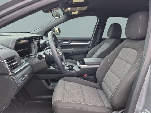 New 2026 GMC Terrain Elevation FWD image 18