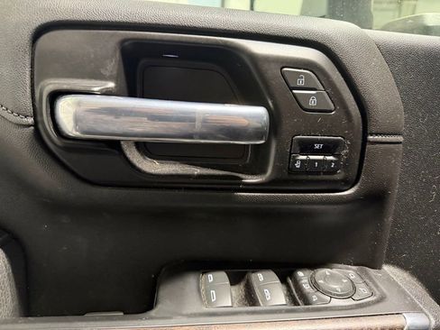 Used 2022 GMC Sierra 2500 Denali image 14