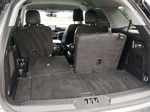 Used 2023 Ford Explorer Limited w/ Equipment Group 301A image 32