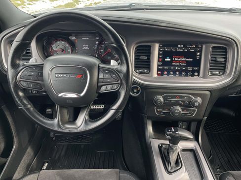 Used 2022 Dodge Charger GT w/ Plus Group image 8