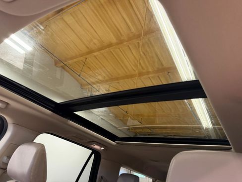 Used 2024 Ford Expedition Max Limited image 16