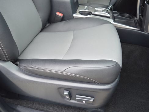 Used 2023 Toyota 4Runner SR5 Premium w/ Moonroof Package RWD image 20