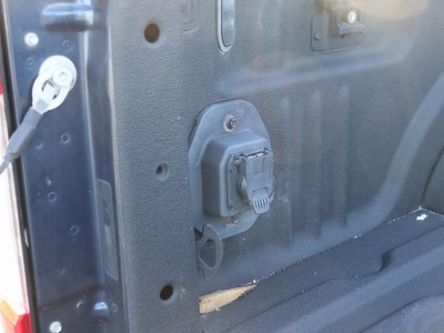 Used 2018 Ford F250 Lariat w/ Lariat Value Package image 13