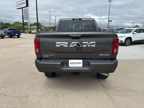 New 2026 RAM 2500 Limited AWD/4WD image 4