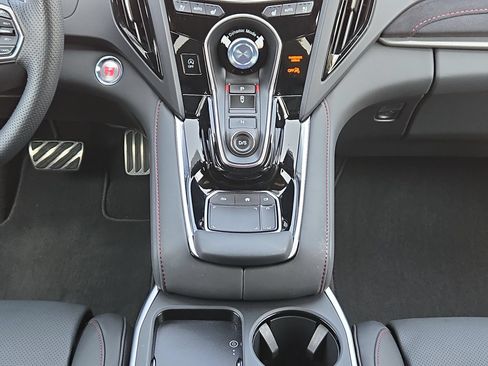 Certified 2026 Acura RDX w/ Advance Package AWD/4WD image 19