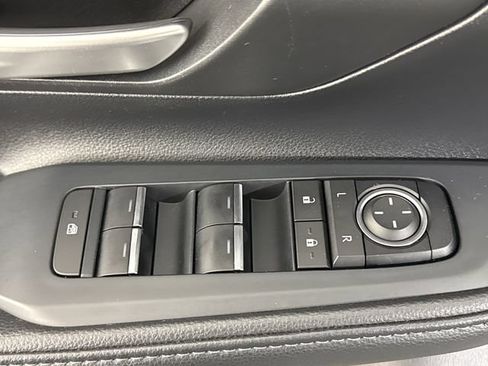 Used 2024 Toyota Grand Highlander AWD image 29